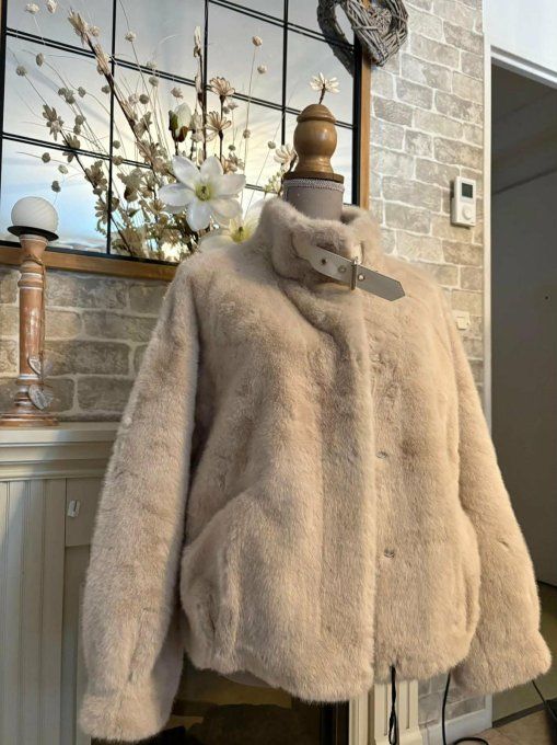 VESTE FOURRURE
