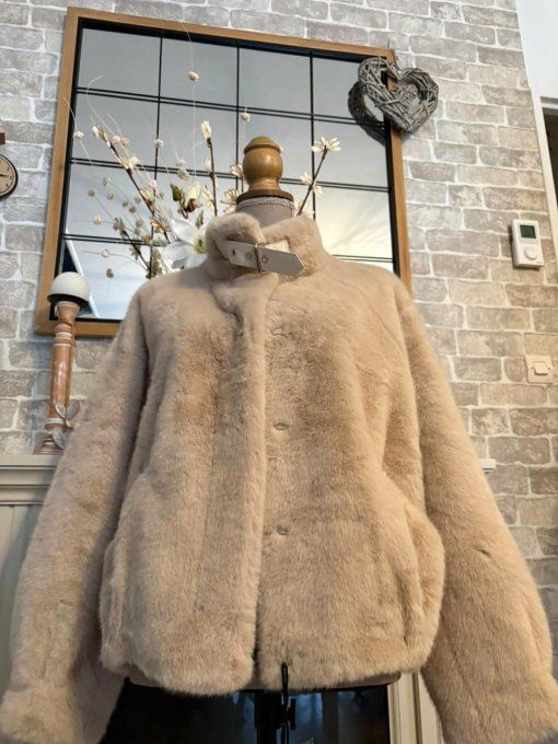 VESTE FOURRURE