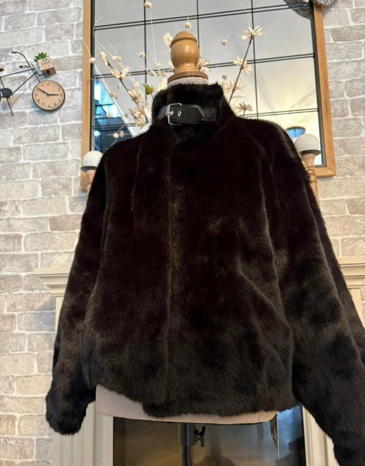 VESTE FOURRURE
