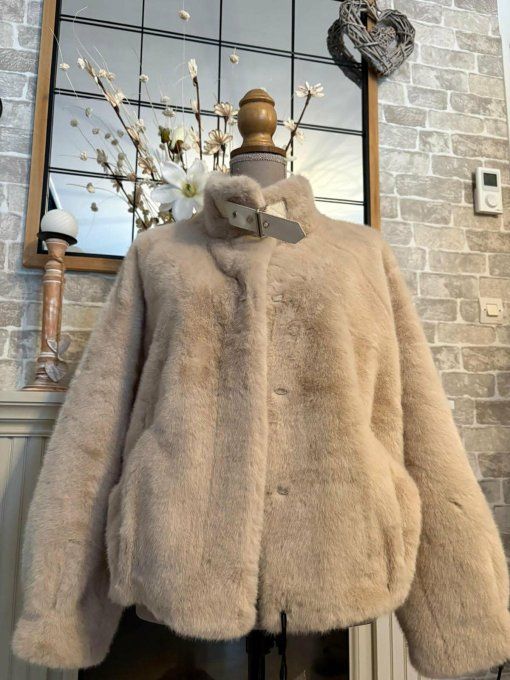VESTE FOURRURE