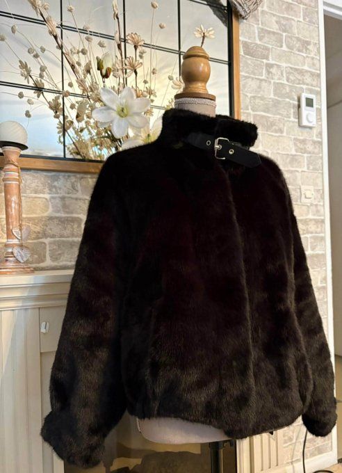 VESTE FOURRURE